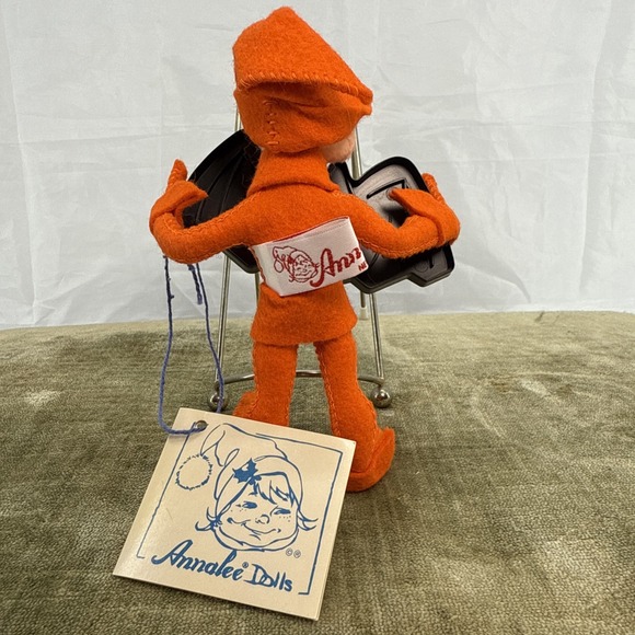 VTG Annalee Dolls. 5" Orange Elf  W/Black Bat Cookie Cutter.  1995 - Picture 4 of 5